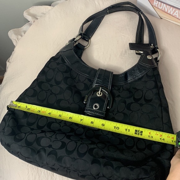 EUC Coach Hobo Shoulder Bag - Picture 14 of 16